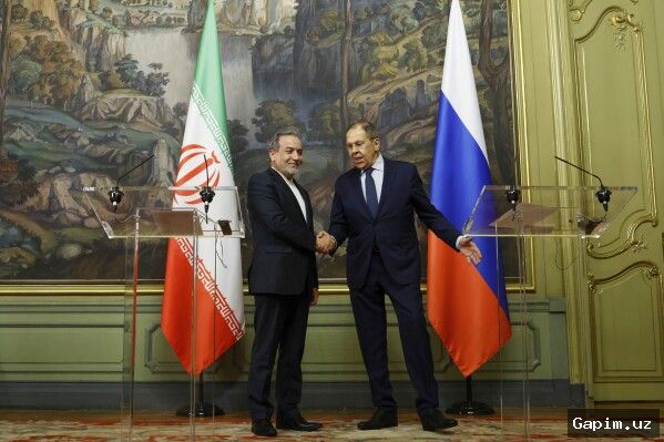 🌍✈️ Глава МИД Ирана Арагчи отправился в Москву