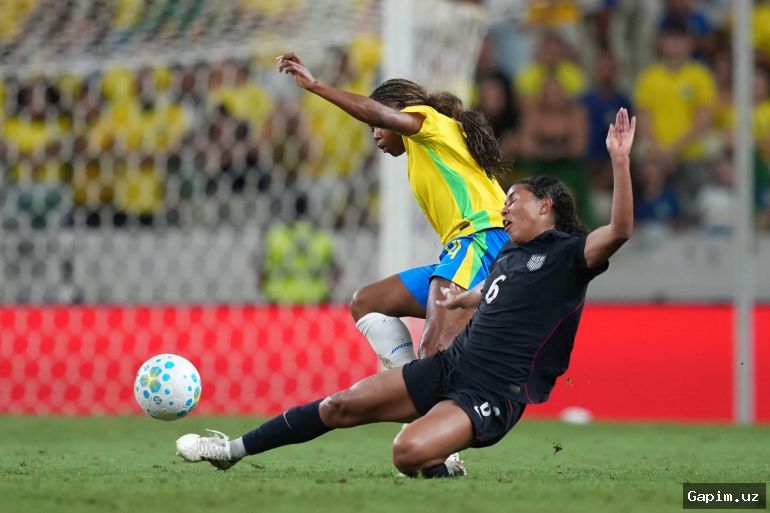 Braziliya ayollar terma jamoasi AQShga qarshi o‘yinda 8 ta qizil kartochka oldi