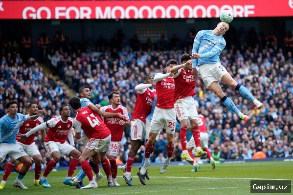 ⚽️🏆 Premier League: 'Arsenal will bottle the title' — fan's prediction