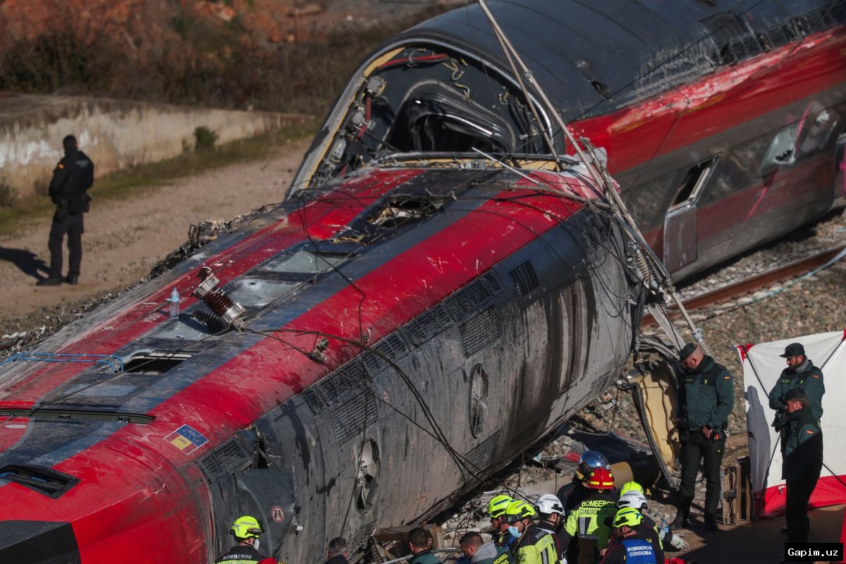 🚂⚠️ Deadly Train Crash in Central Spain Sparks Transport Paralysis and Safety Concerns