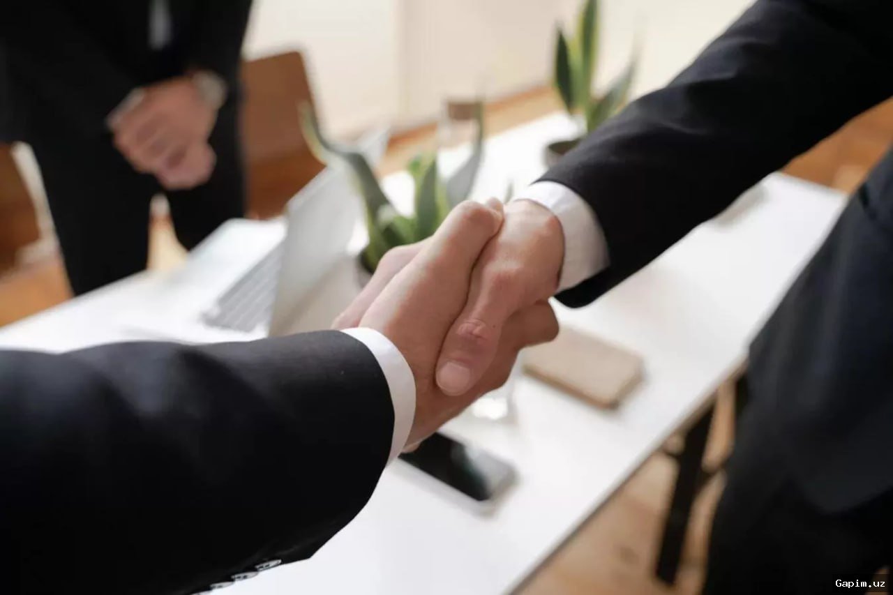 "Navoiyazot" va Xalq banki Milliy investitsiya jamg'armasi portfelidan chiqarilmoqda