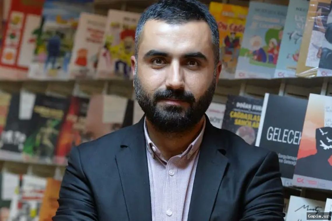 ⚖️📰 Turkiyada DW muxbiri Alican Uludag sud oldida: matbuot erkinligi tang ahvolda