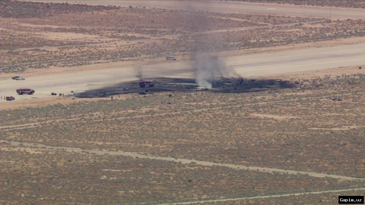 🇺🇸💥 US Air Force B-52H strategic bomber crashes in California, killing all 8 on board