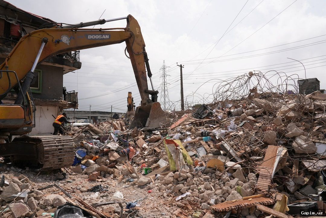 🏚️🚑 Lagos Building Collapse: 9 Dead, 27 Rescued