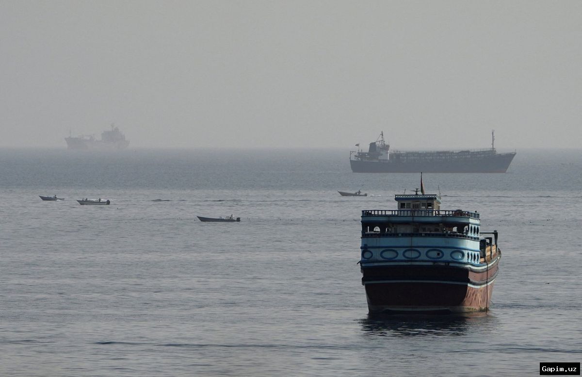 🌍🛳️ Oman Says Deal with Iran on Strait of Hormuz in Final Stages