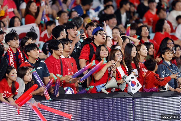⚽️🇰🇵 North Korean Women's Football Team to Play in South Korea: Sports Diplomacy or Propaganda?