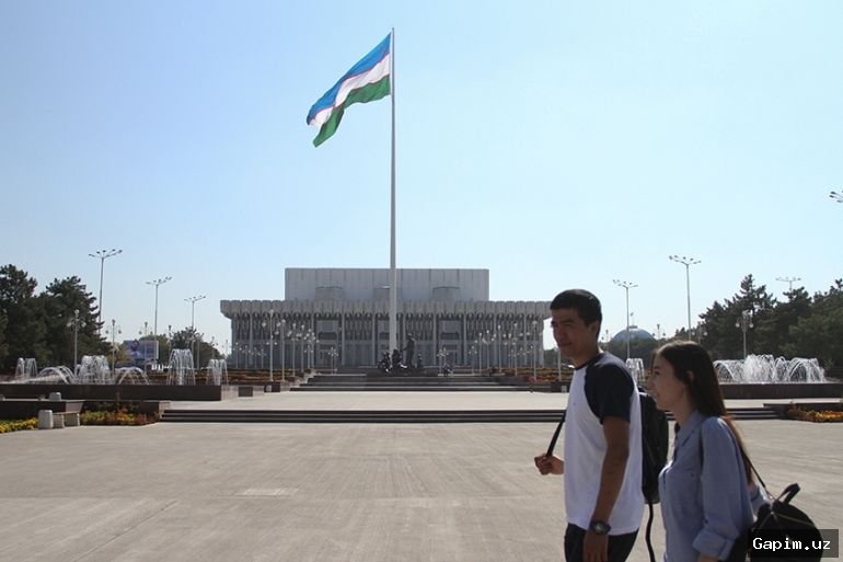 В Ташкенте задержан застройщик, предложивший сотруднику МЧС 30 тысяч долларов