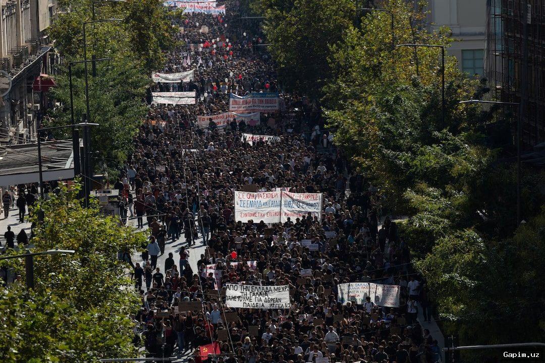 🇬🇷⚠️ Кризис в европейском тылу: в Греции прошли масштабные студенческие протесты