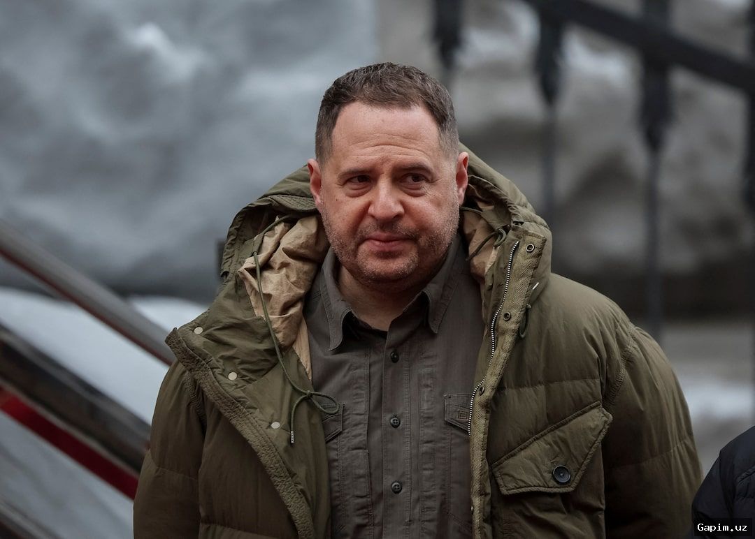 ⚖️🏛️ Бывший глава офиса президента Украины Андрей Ермак подозревается в коррупции