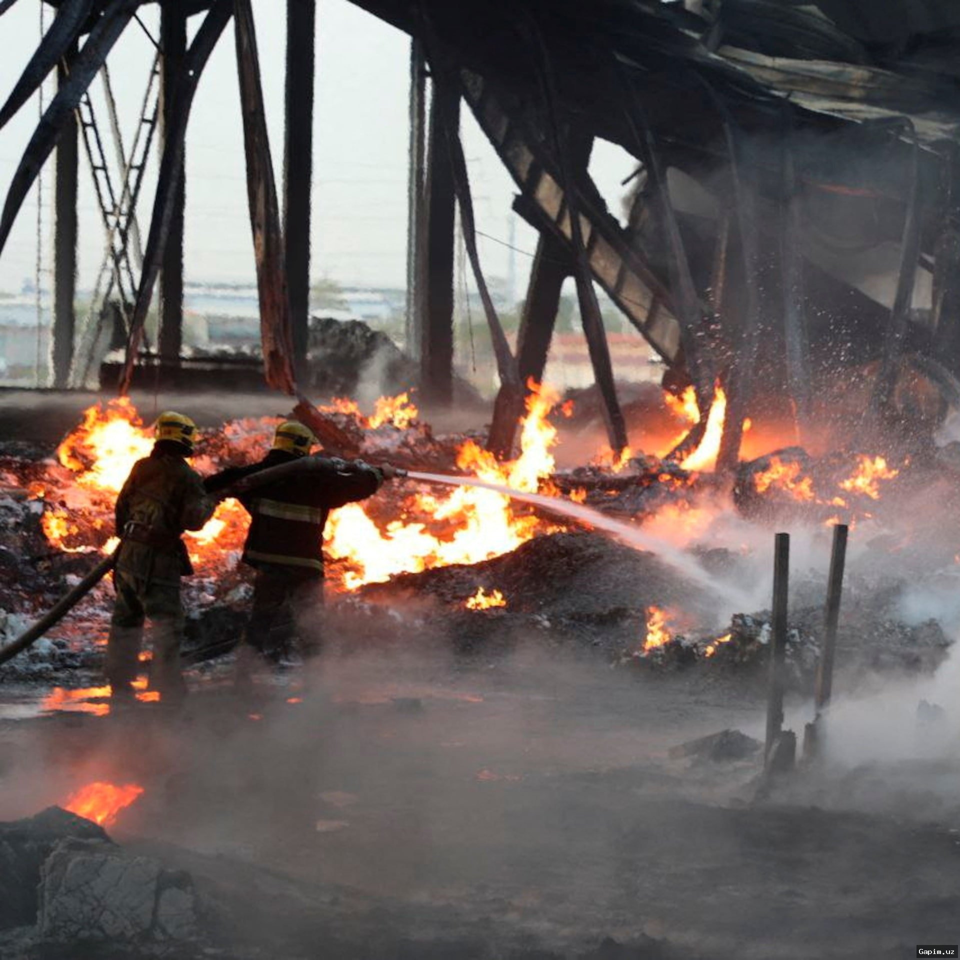 🔥🏗️ Toshkentda qurilayotgan uyda yong‘in: Sabablari va oqibatlari