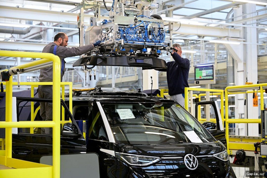 🚗💼 Volkswagen 50 ming xodimini ishdan bo'shatishga tayyorlanmoqda