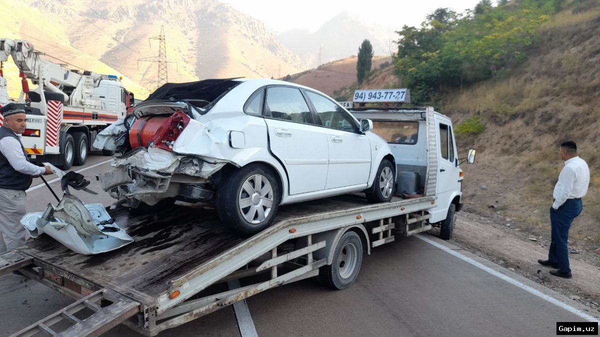 Original: Khamchik pass car accident Uzbekistan 🚗🛑 На перевале Камчик перевернулся автомобиль