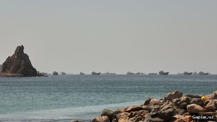 ⚡️🚢 AQSh rejimi Eronni Hormuz bo‘g‘ozida kemaga hujum qilishda ayblab, zarba berdi