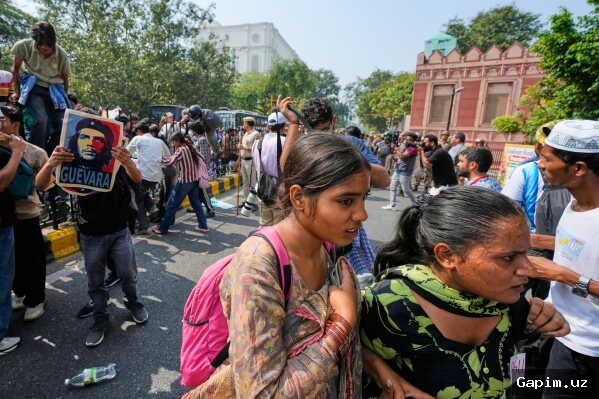 🇮🇳⚖️ Massive protests shake New Delhi as demonstrators demand election chief resignation