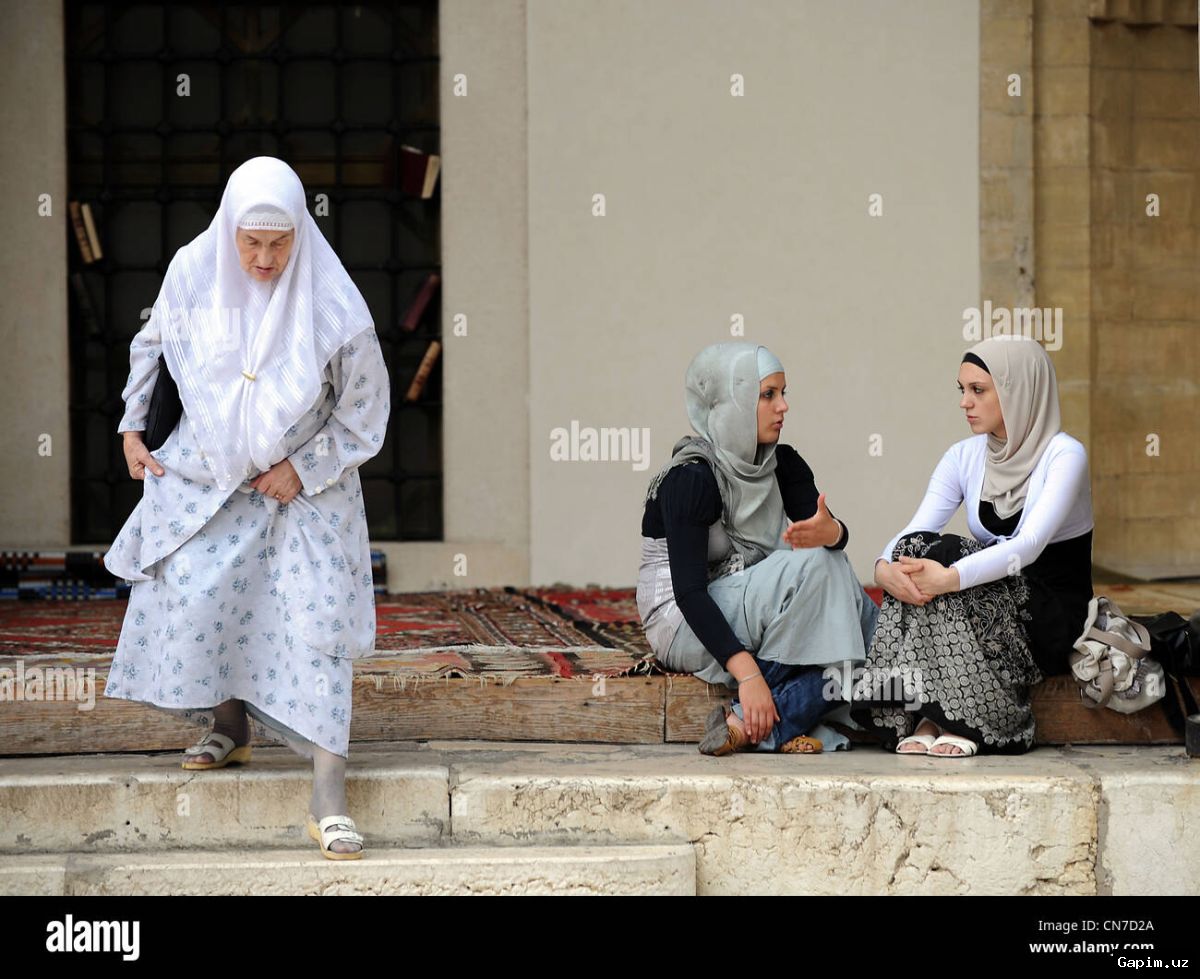🕌👩‍🦰 Bosnian Muslim women seek greater role in mosques and decision-making