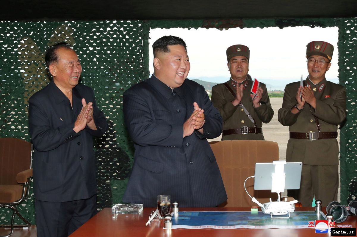 🇰🇵📜 North Korea Completes Constitutional Reform: South Korea Designated as 'Separate Neighboring State'
