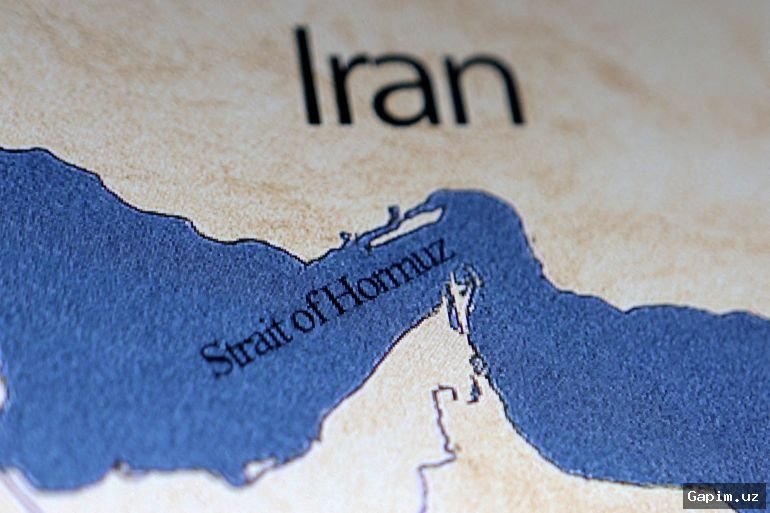 🚢⚔️ AQSh Prezidenti Trump Xurmuz bo‘g‘ozi uchun harbiy koalitsiya tuzishga chaqirdi, ammo ko‘plab davlatlar qatnashishdan bosh tortmoqda