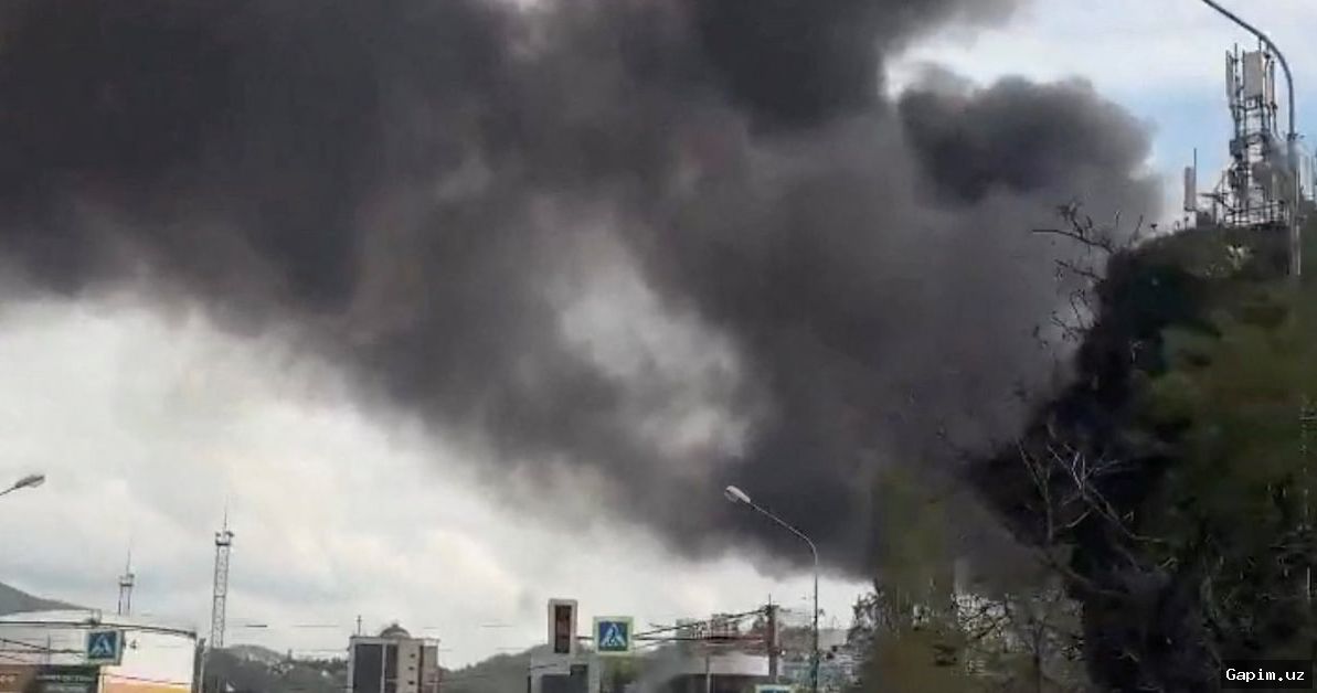 ⚫️🔥 Украинские дроны в третий раз за месяц поразили крупный нефтеперерабатывающий завод на Черном море