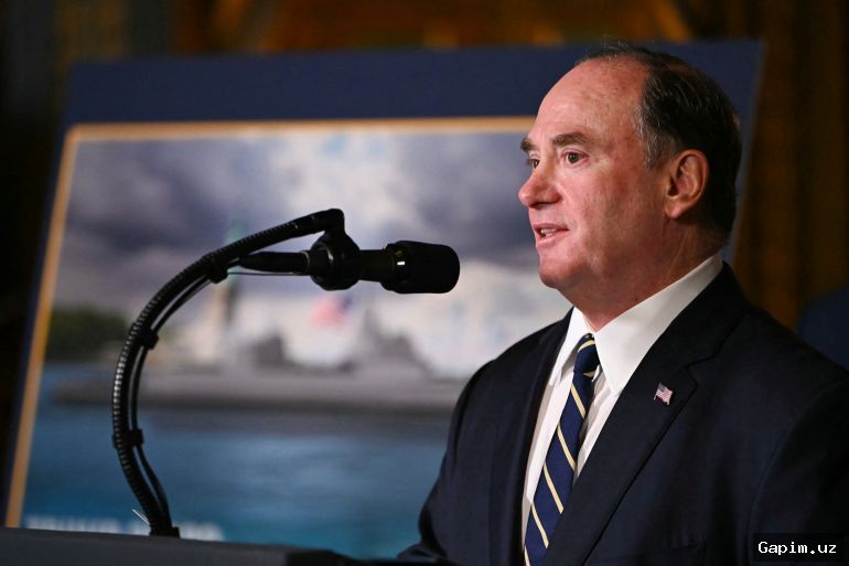 ⚓️🏛️ Министр ВМС США покидает администрацию Трампа