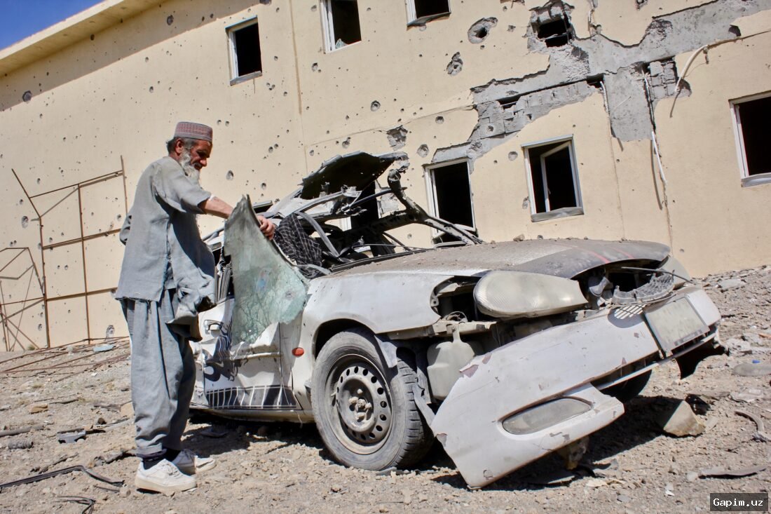 💥🛩️ Пакистан наносит авиаудары по Афганистану: база Баграм под прицелом