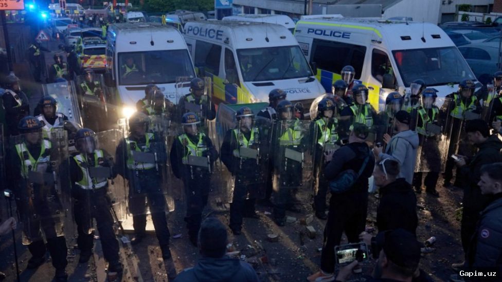 ⚖️🇬🇧 Бунт в Саутгемптоне: расово заряженные протесты после убийства Генри Новака