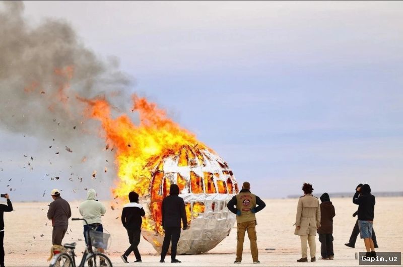 🎨🏜️ Yonar Art Festival Returns to Uzbekistan's Borsakelmas Desert for Second Edition