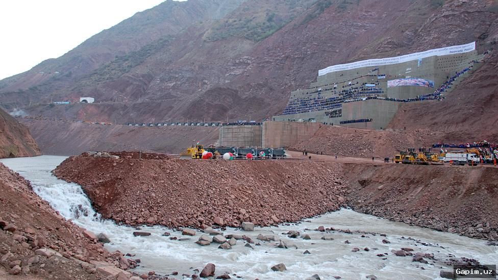 🏗️💧 Tajikistan's Economy: Growth Is Real, but Debt Burden Mounts
