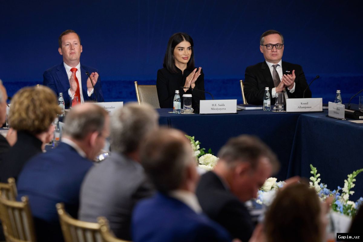 💼🤝 Саида Мирзиёева провела встречу с главой Корпорации международного финансового развития США Беном Блэком