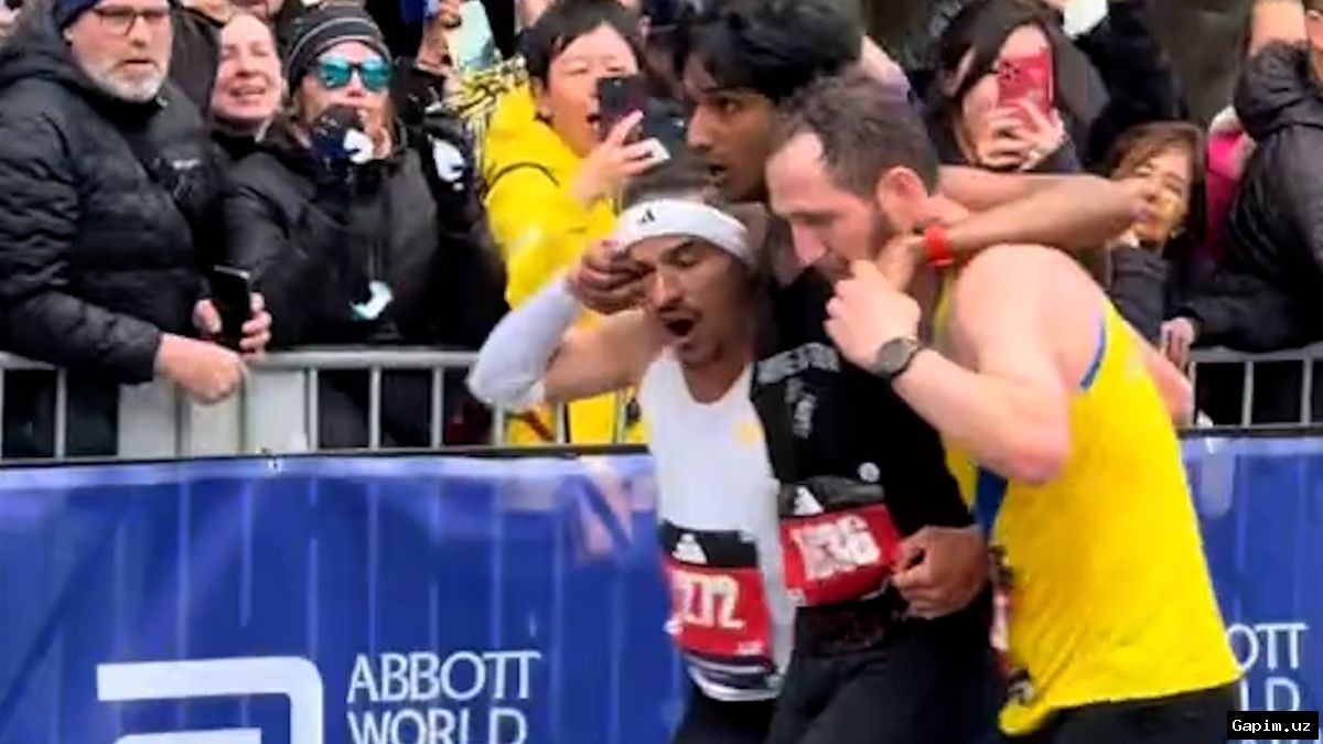 🏃‍♂️🤝 Североирландский бегун помог упавшему сопернику финишировать на Бостонском марафоне