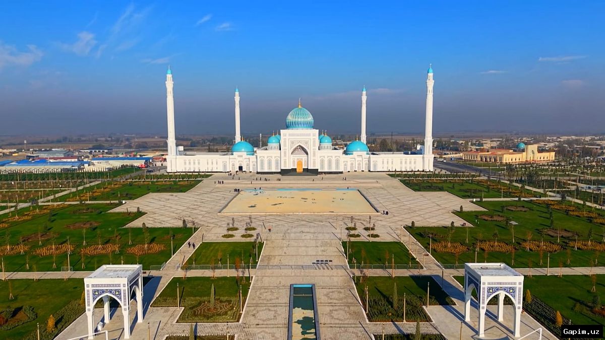 🏛️🕌 Uzbekistan Calls for Respectful Behavior at Imam Bukhari Complex