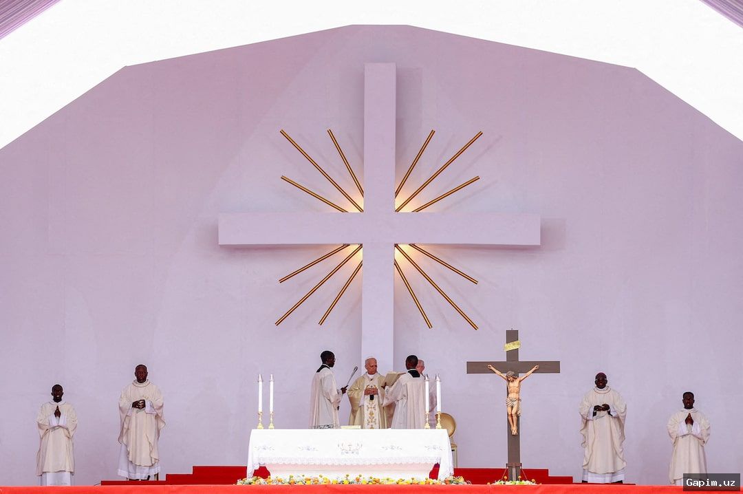 ✝️🇦🇴 Papa Leo XIV Angolada: "Korrupsiyaga qarshi kurashing, kelajakka umid bilan qarang"