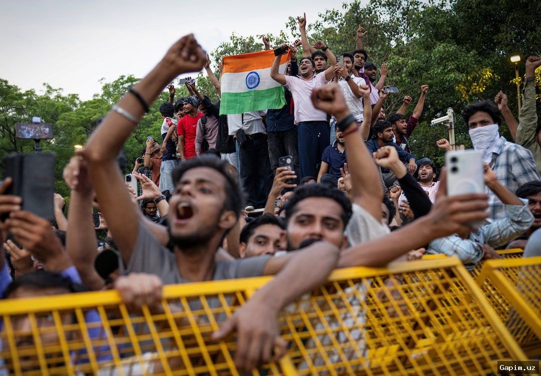 🇮🇳📢 Протесты студентов в Индии: режим Моди признал разрыв с молодежью