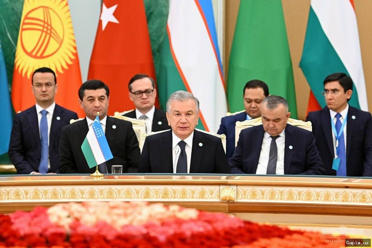 🌍📞 Prezident Mirziyoyev Yaqin Sharq rahbarlari bilan telefon suhbatlari o‘tkazdi