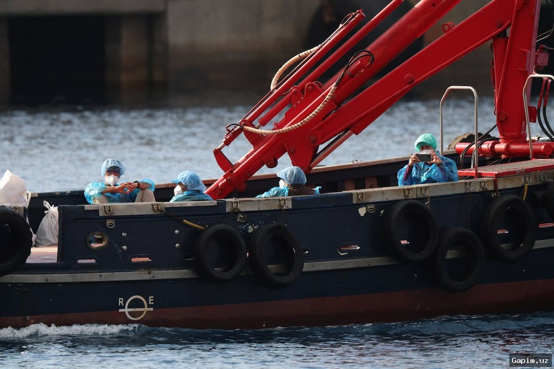 🦠🚢 MV Hondius cruise ship arrives in Tenerife amid hantavirus outbreak: International evacuation underway