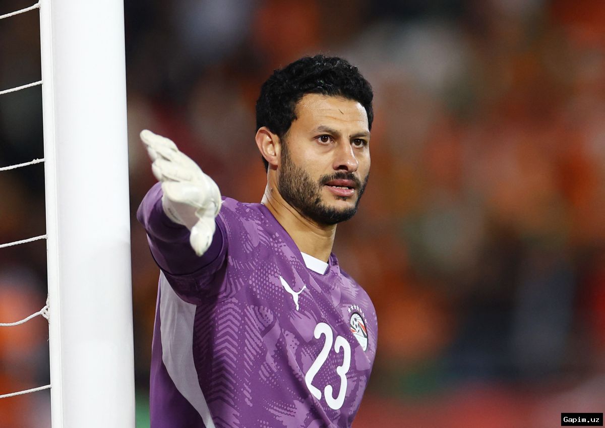 ⚽️👊 Al-Ahly Goalkeeper Mohamed El-Shenawy Banned for Four Matches After Striking Referee