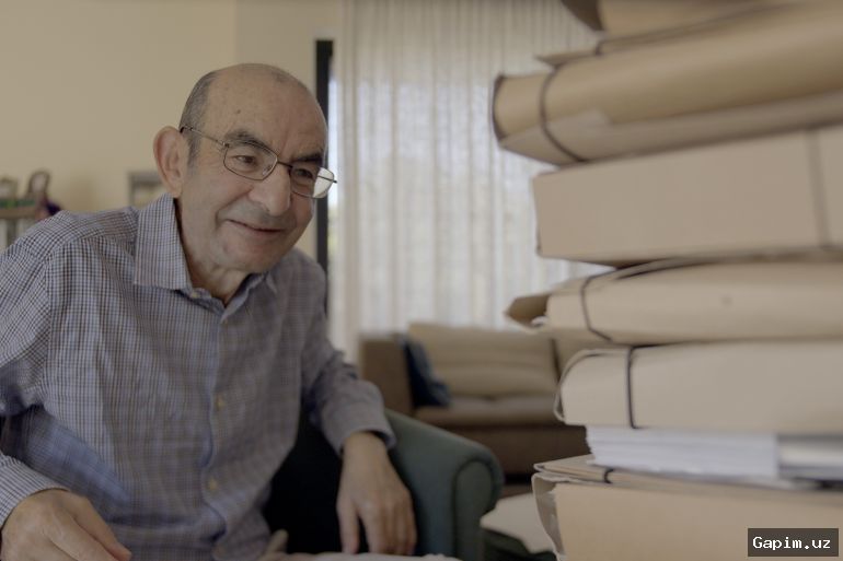 📚🏛️ Palestinian writer Raja Shehadeh's archive handed to Edinburgh University