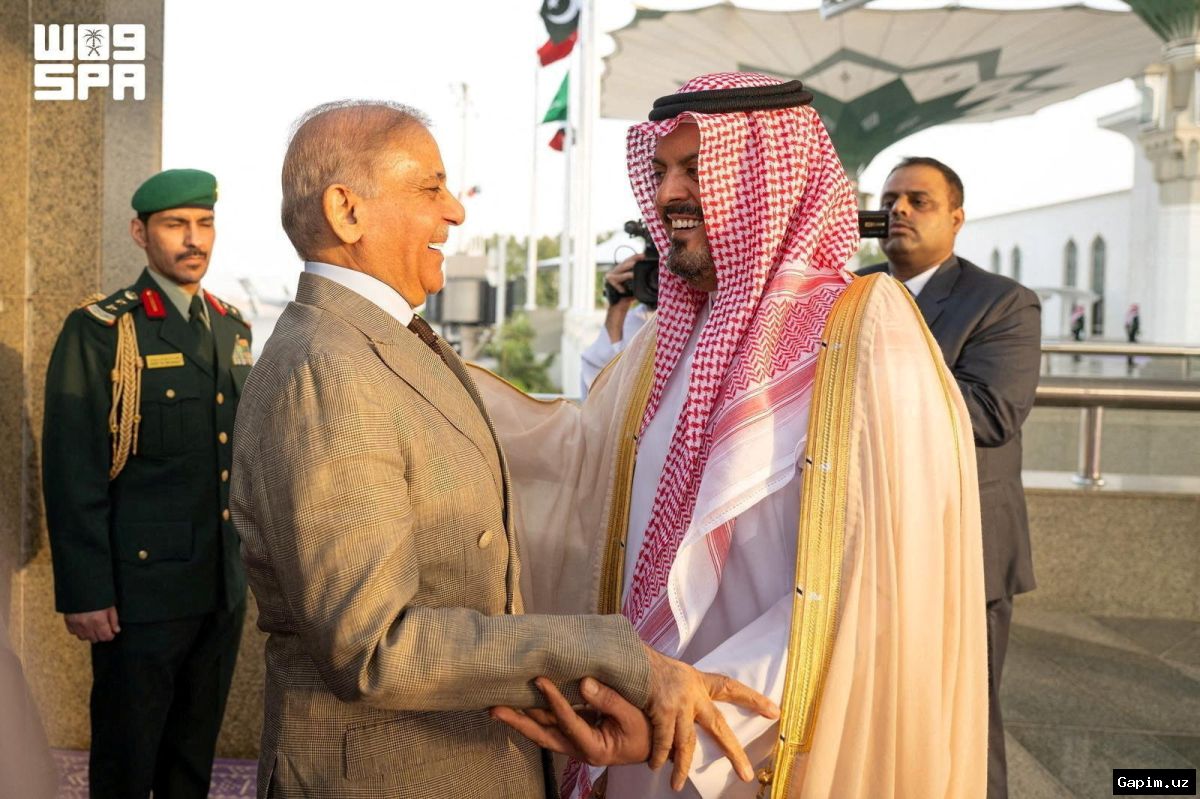 🌍🛡️ Saudi Arabia, Turkiye, and Pakistan Sign Joint Defense Pact: A New Military Bloc in the Middle East