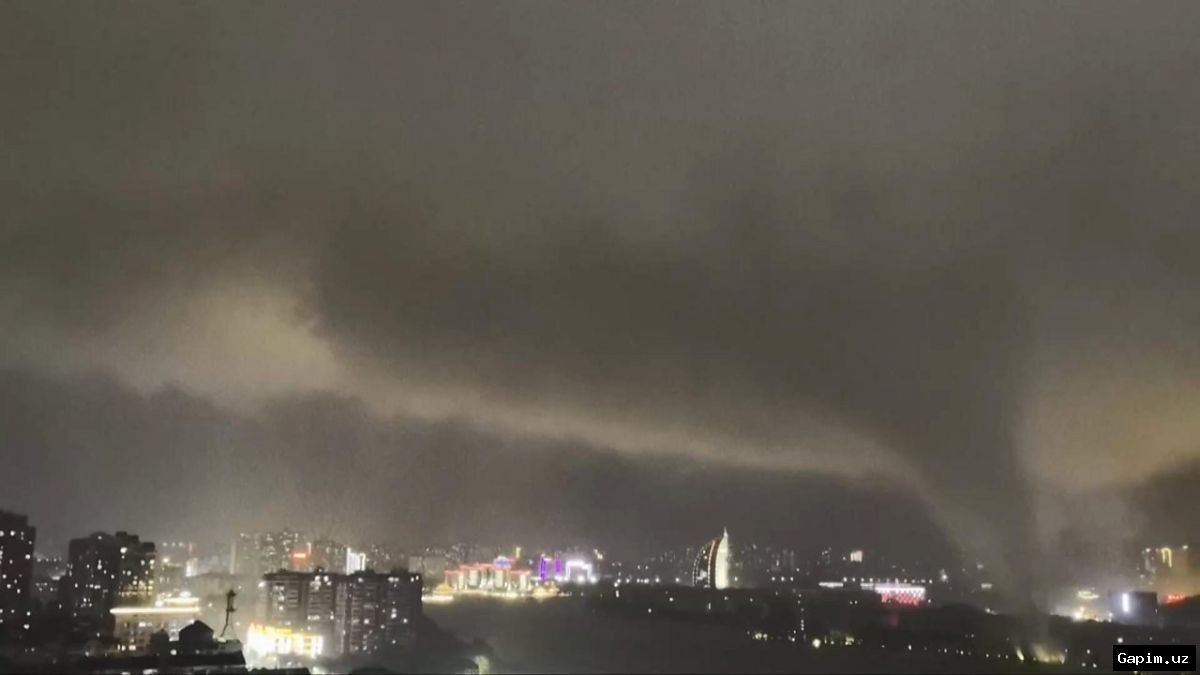 🌪️🌊 Tornadoes and storms kill 17 in central China, hundreds injured