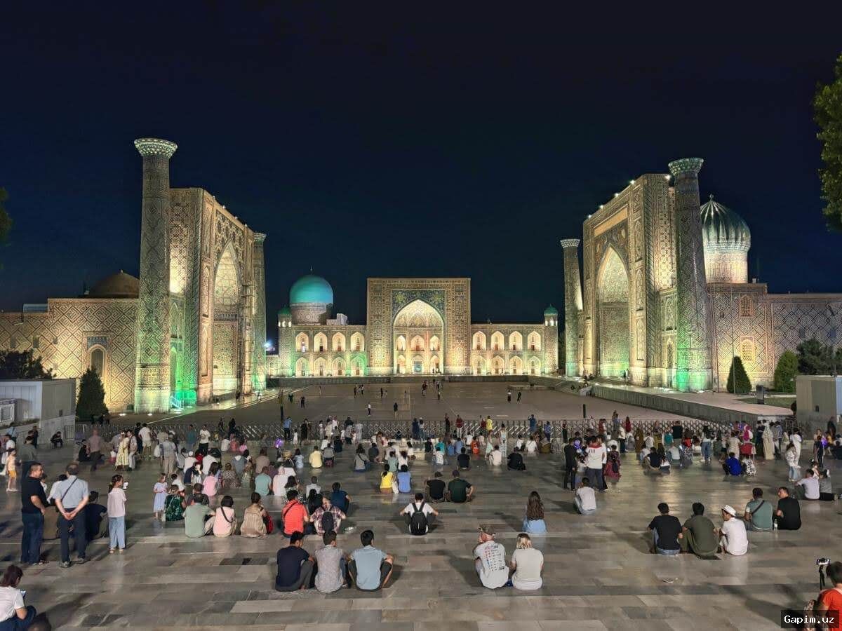Original: Samarkand pedestrian streets tourism Uzbekistan 🏛️🚶 13 улиц в историческом центре Самарканда станут пешеходными