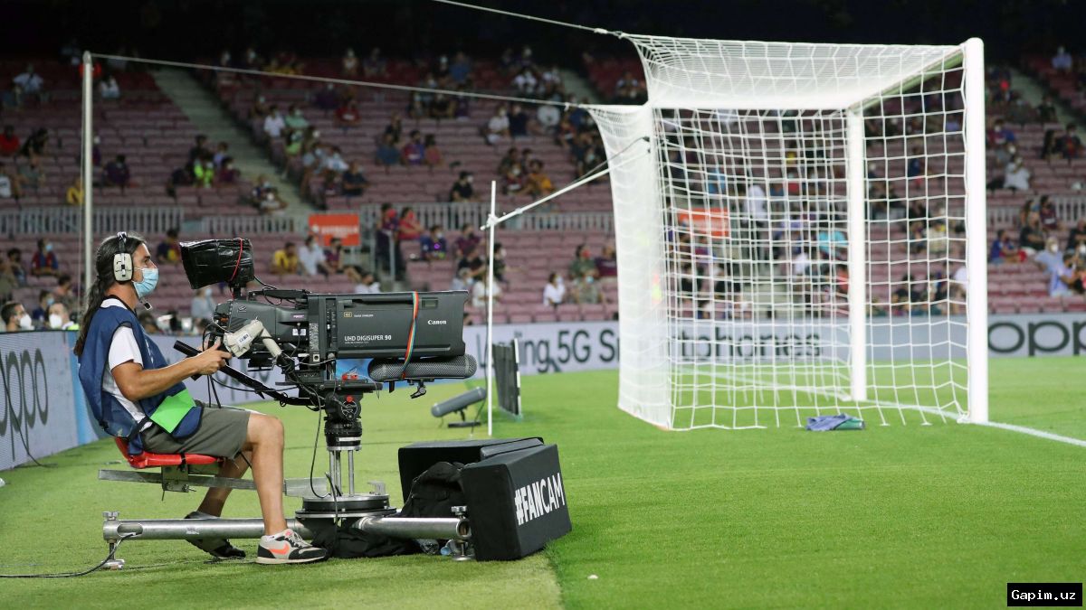 ⚽️📺 European sports authorities deploy up to 40 cameras for high-stakes El Clasico broadcast amidst lingering VAR controversies