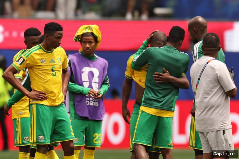 🌍⚽ Politics and solidarity at the World Cup: South Africa captain hits back at fans