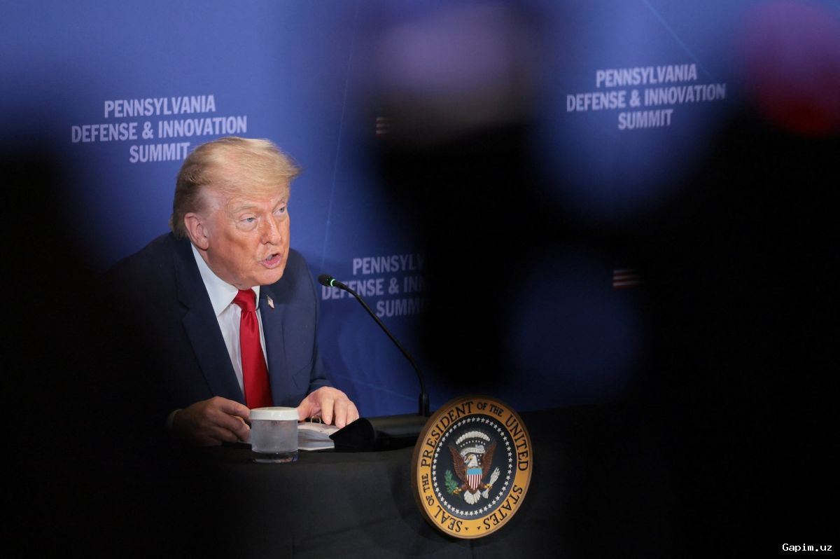 🇨🇳🇺🇸 Трамп обвинил Китай во вмешательстве в выборы США, заявив о краже данных 220 миллионов избирателей