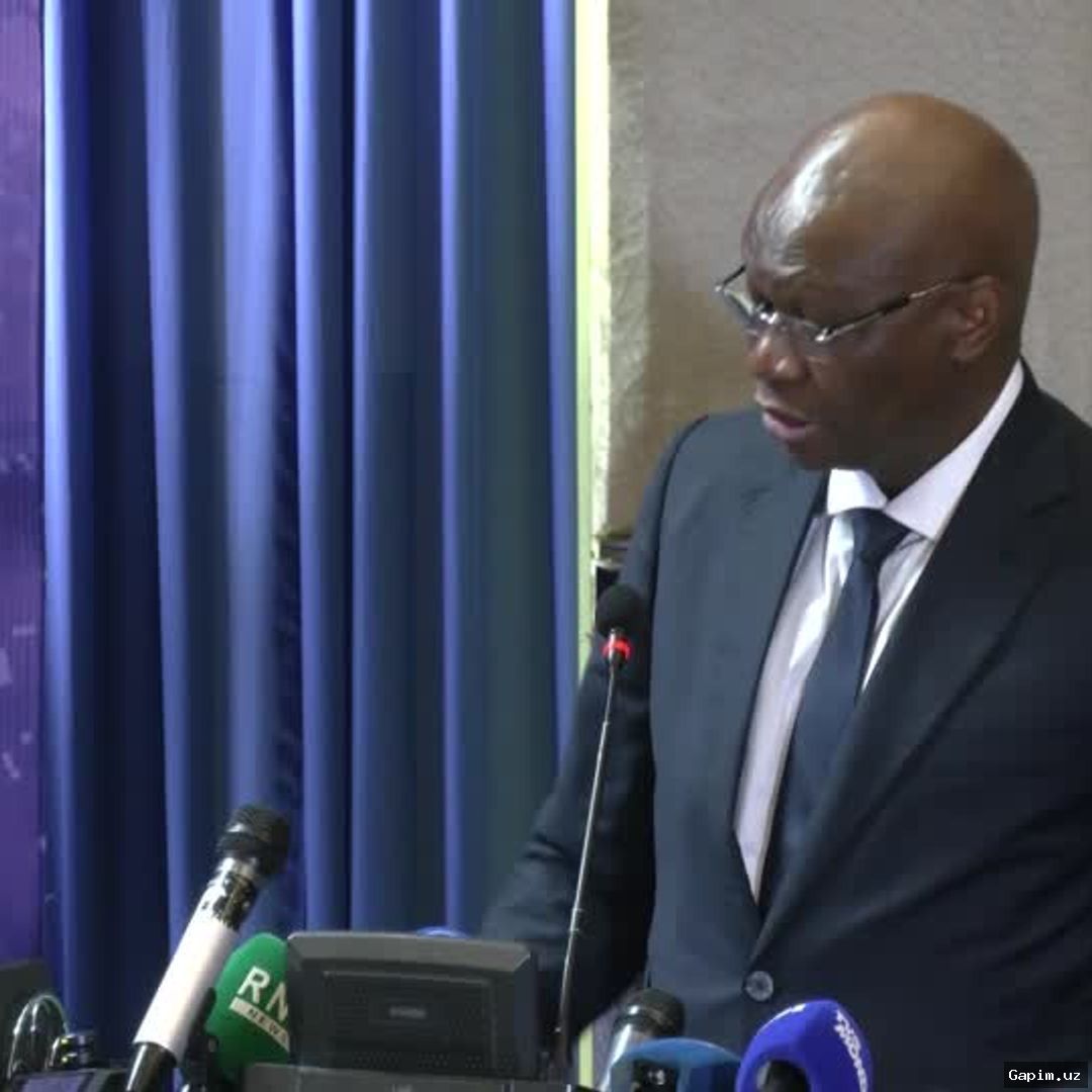 🦠🌍 Escalating Health Crisis: African Officials Struggle to Trace Source of Nigeria's New Ebola Case