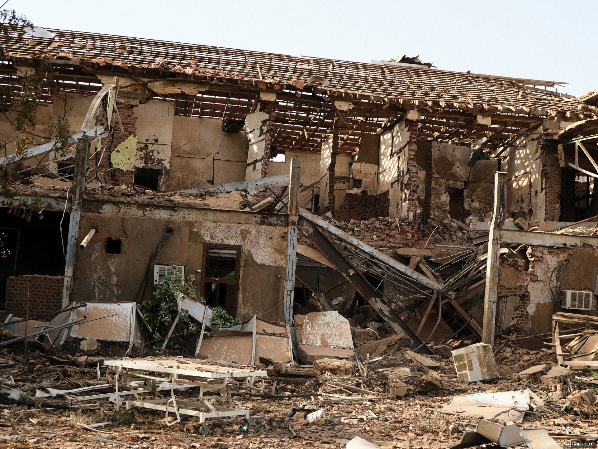 💥🏥 Sudan urushida shifoxonaga hujum: 64 kishi halok bo‘ldi