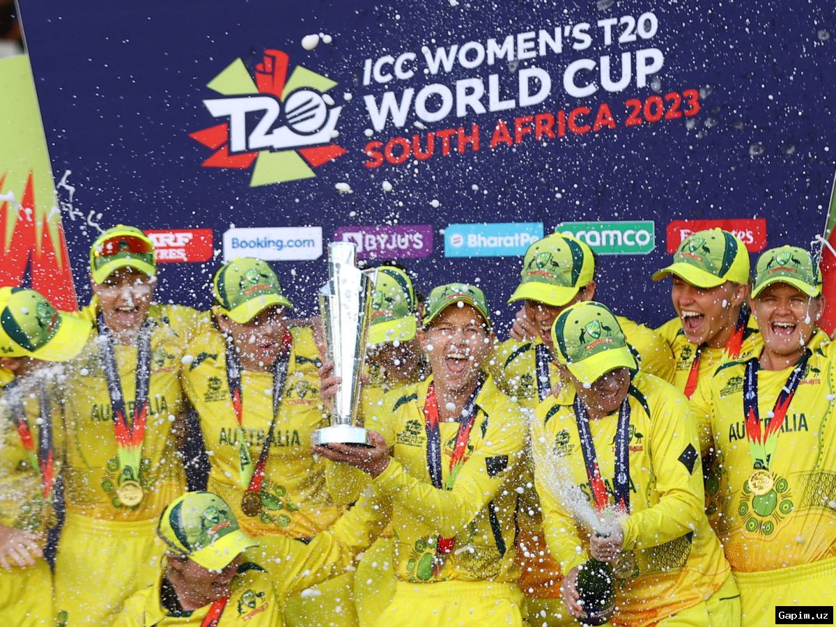 🏏🇦🇺 Australia crush England to win seventh Women's T20 World Cup