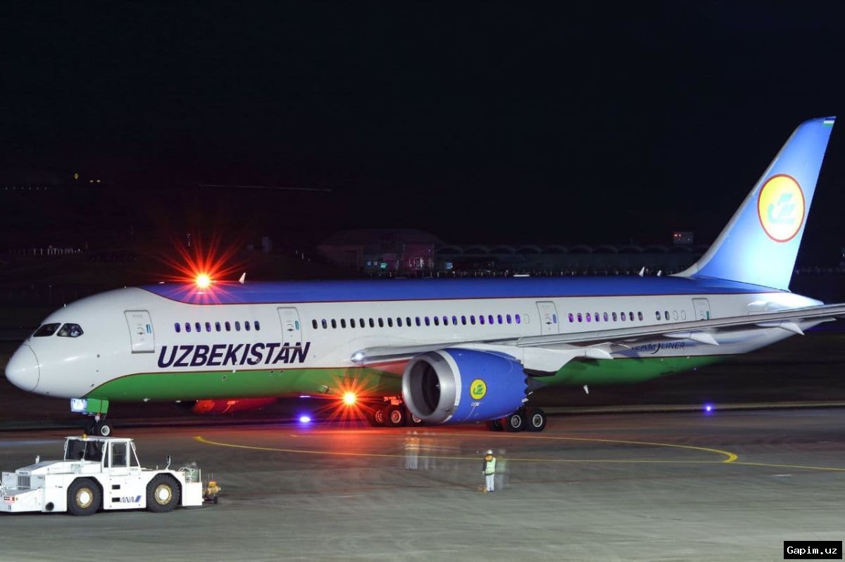 ⚽️✈️ Uzbekistan Airways milliy terma jamoani qo‘llab-quvvatlash uchun maxsus Boeing 787 Dreamliner’ni taqdim etdi
